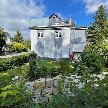 Ferienhaus Villa Adelsberg Mit Dachterrasse In Zentraler Lage Fuer Bis Zu 10 Personen Chemnitz Esterno foto