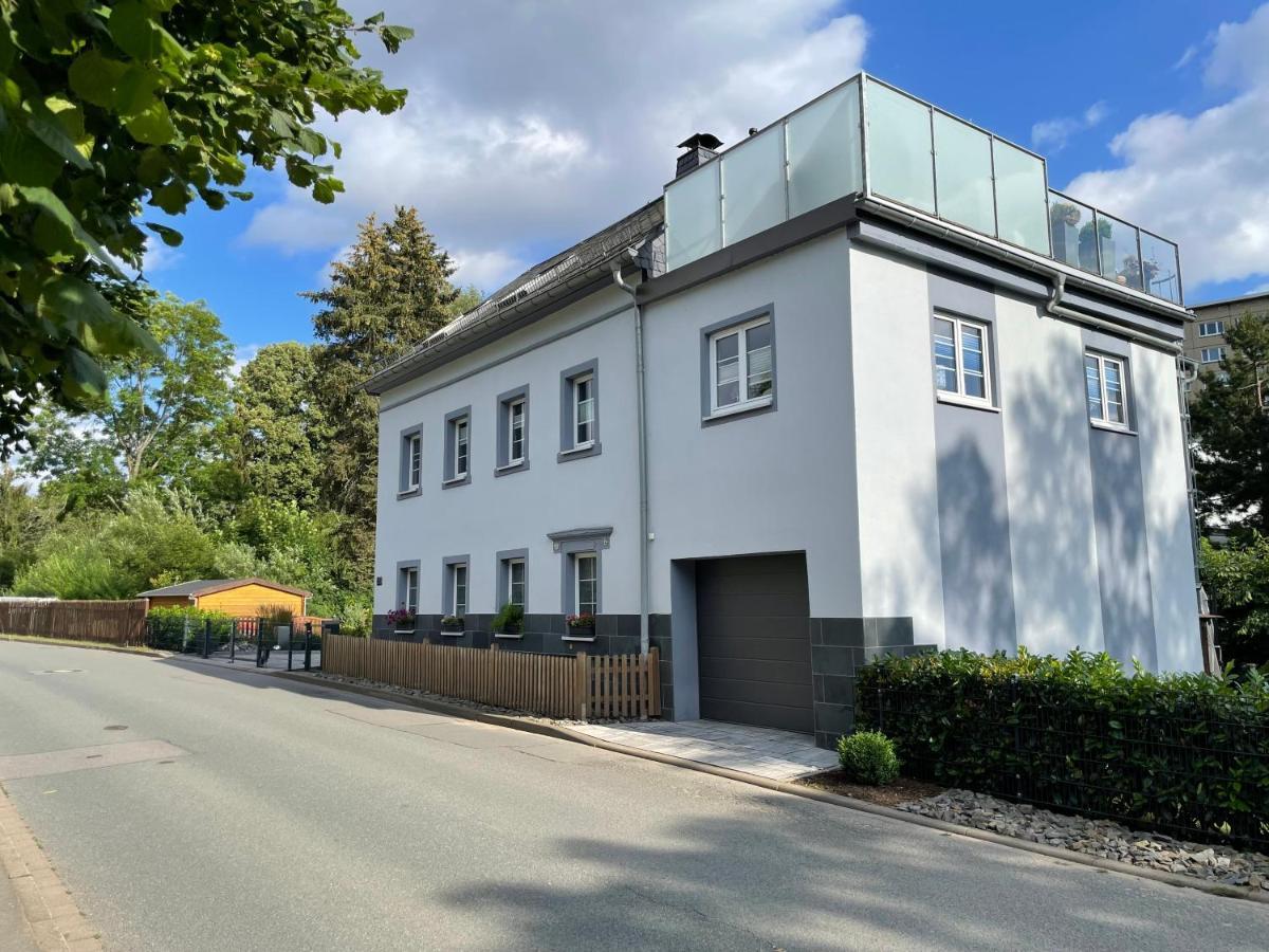 Ferienhaus Villa Adelsberg Mit Dachterrasse In Zentraler Lage Fuer Bis Zu 10 Personen Chemnitz Esterno foto