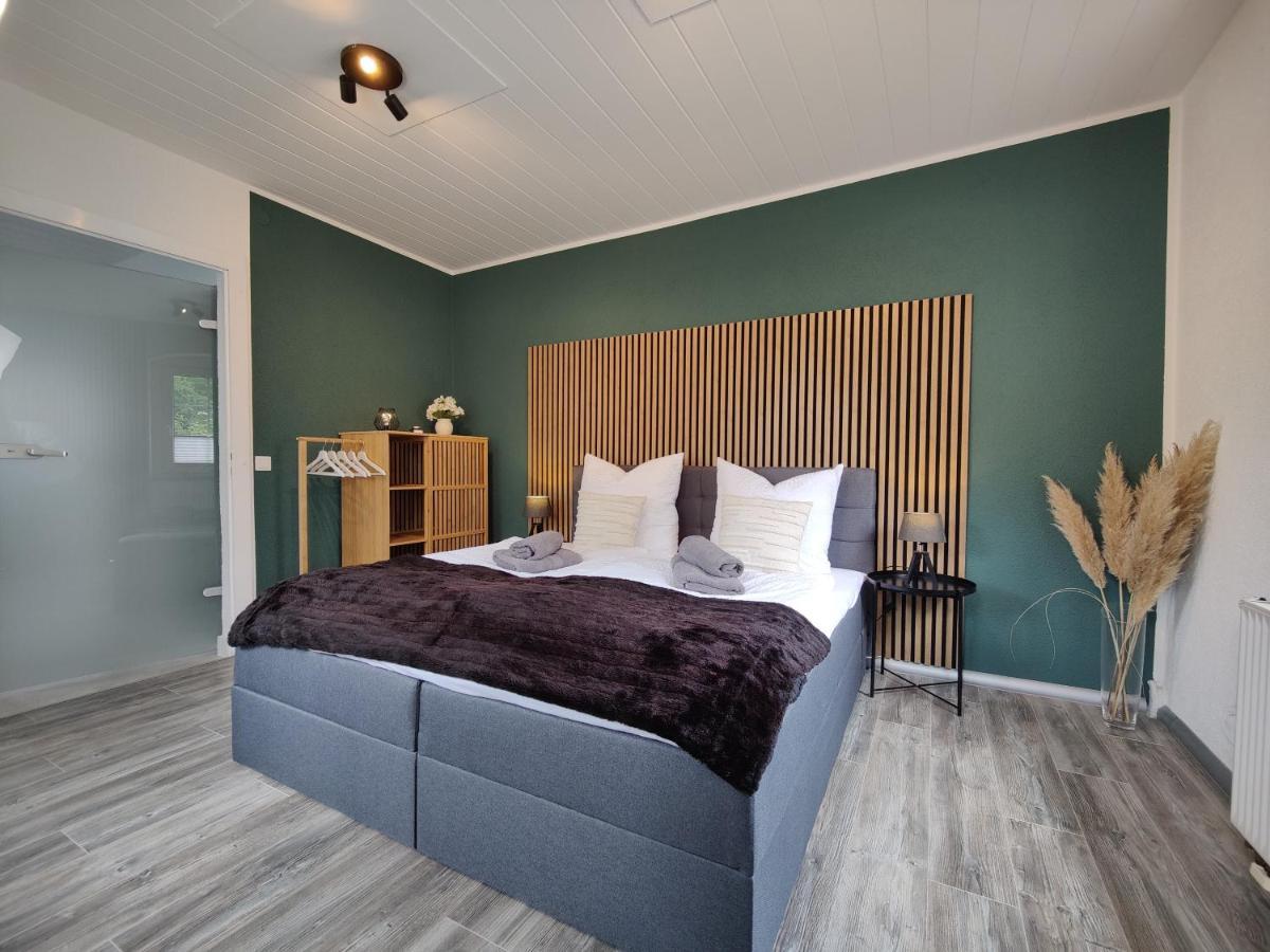 Ferienhaus Villa Adelsberg Mit Dachterrasse In Zentraler Lage Fuer Bis Zu 10 Personen Chemnitz Esterno foto