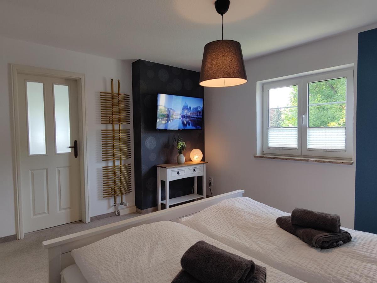 Ferienhaus Villa Adelsberg Mit Dachterrasse In Zentraler Lage Fuer Bis Zu 10 Personen Chemnitz Esterno foto