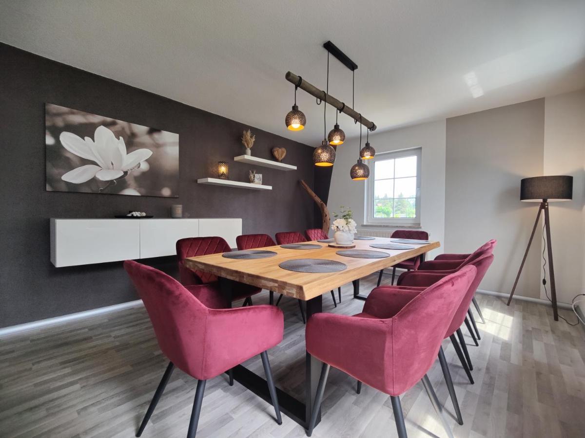 Ferienhaus Villa Adelsberg Mit Dachterrasse In Zentraler Lage Fuer Bis Zu 10 Personen Chemnitz Esterno foto